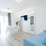 Marina & 4 Stelle S Aparthotel 3*