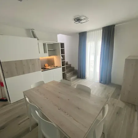 Hotel apartamentowy Marina & 4 Stelle S