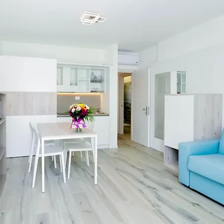 Marina & 4 Stelle S Aparthotel Caorle