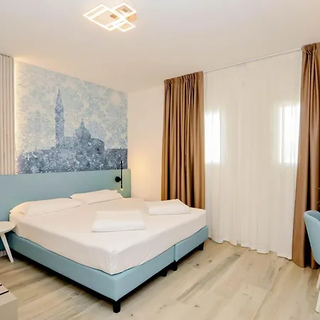 Marina & 4 Stelle S 3*