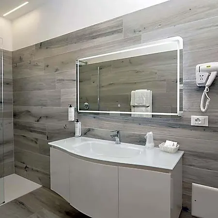 Hotel apartamentowy Marina & 4 Stelle S Caorle